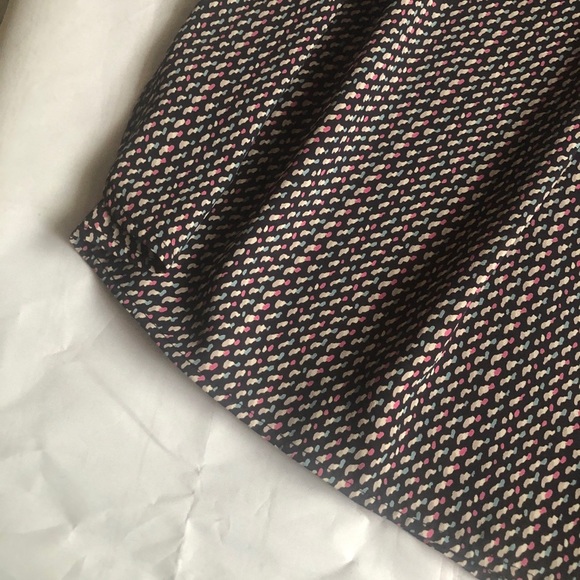 Harlowe &‎ Graham black graphic high neck swing top size Medium NEW with tag - Picture 5 of 11